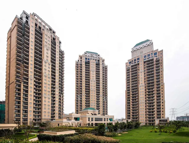 ATS Tourmaline - towers and clubhouse (real photo) thumbnail