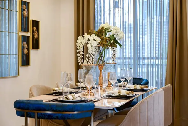 Bestech Altura - sample apartment dining thumbnail