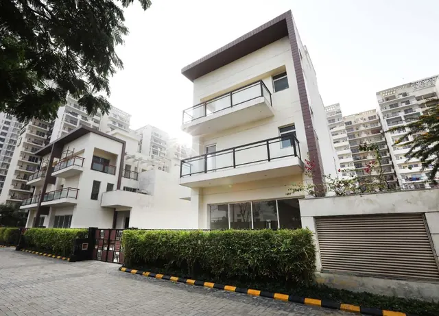 Bestech Park View Ananda - villa exterior (real photo) thumbnail