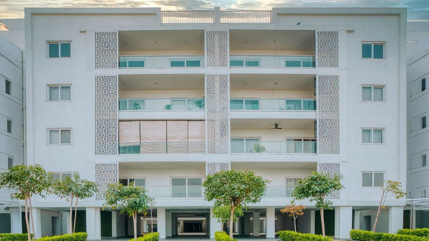 Central Park Clover Floors - Central Park Flower Valley, Gurgaon
