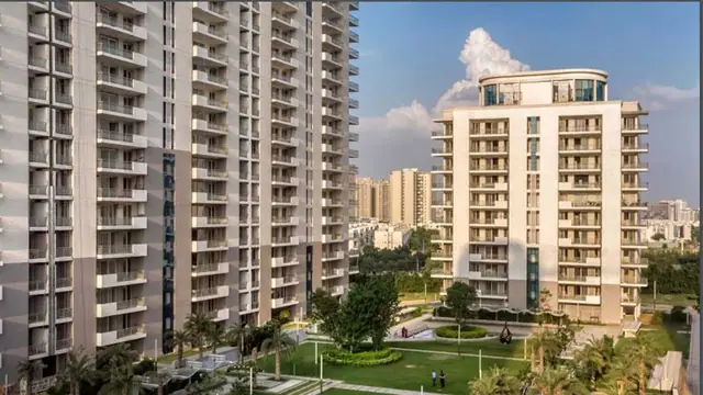DLF The Ultima - Sector 81, Gurgaon - photo 5 thumbnail