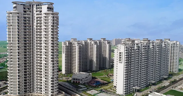 Parkview Grandspa - towers exterior thumbnail